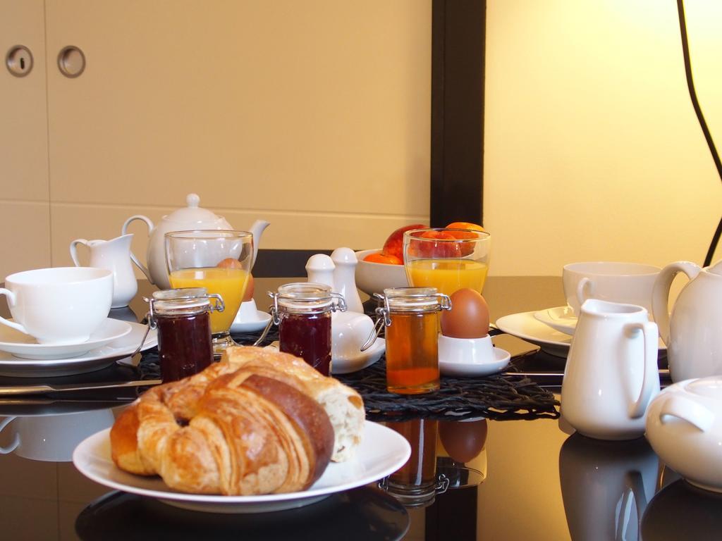 Bed And Breakfast Le Patio Montigny-les-Metz Exteriör bild